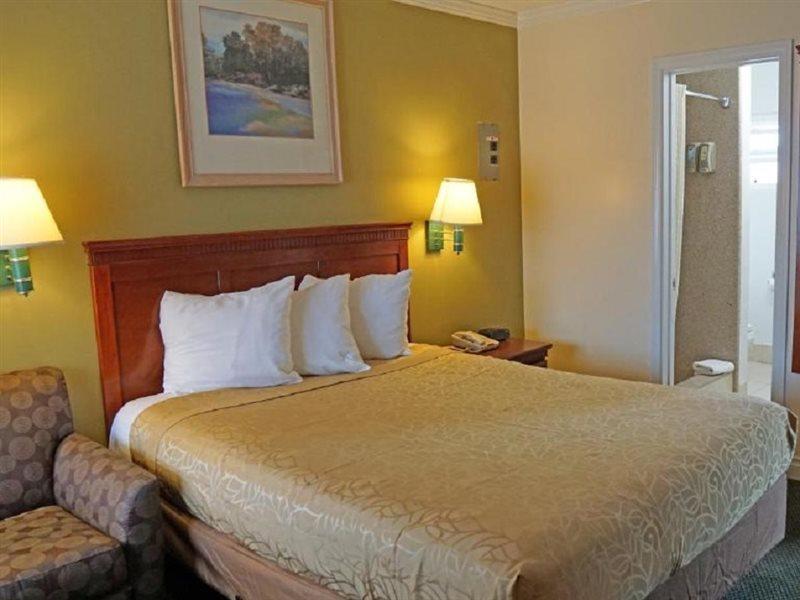 Redondo Inn&Suites Redondo Beach Esterno foto